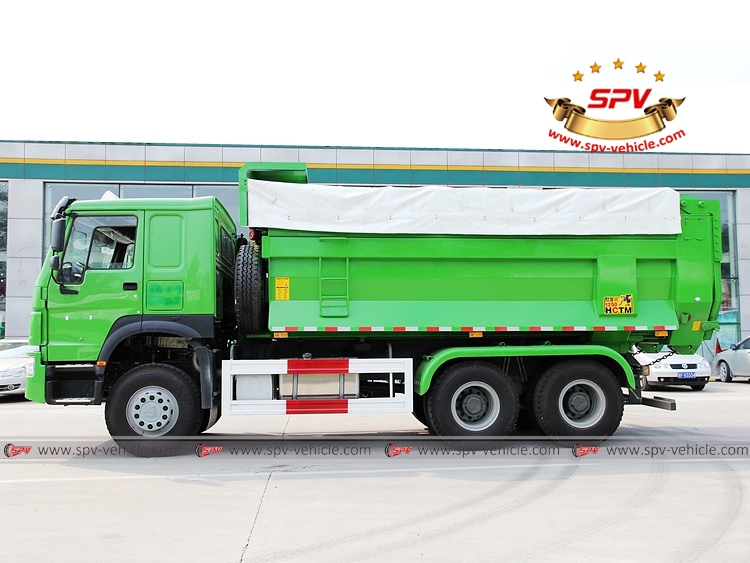 Dump Tipper Sinotruk - LS